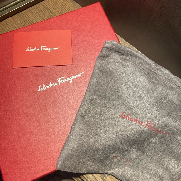 Authentic Salvatore Ferragamo men’s belt - Picture 6 of 8